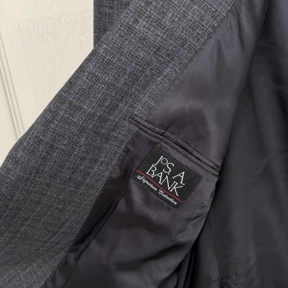 Jos A Bank Signature Collection Grey Plaid Blazer Sport Coat Jacket 2 Button - Picture 9 of 13